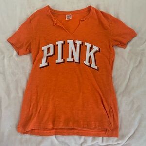 NWOT PINK T-SHIRT SIZE XS!